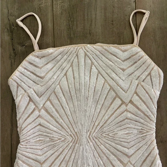 Lulu's Lost In Your Eyes White Sequin Bodycon Mini Dress -NWT - Picture 2 of 9